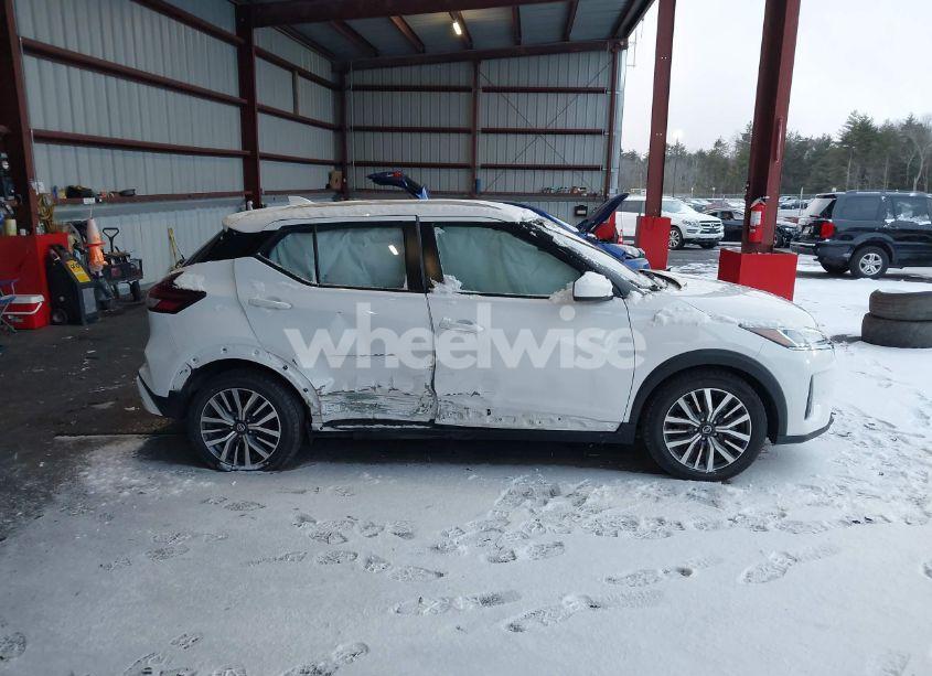 Photo 13 of 2021 Nissan Kicks SV XTRONIC CVT (VIN 3N1CP5CV0ML482865)