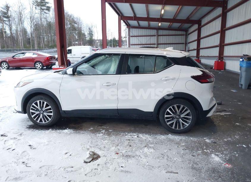 Photo 14 of 2021 Nissan Kicks SV XTRONIC CVT (VIN 3N1CP5CV0ML482865)