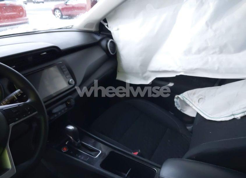 Photo 5 of 2021 Nissan Kicks SV XTRONIC CVT (VIN 3N1CP5CV0ML482865)