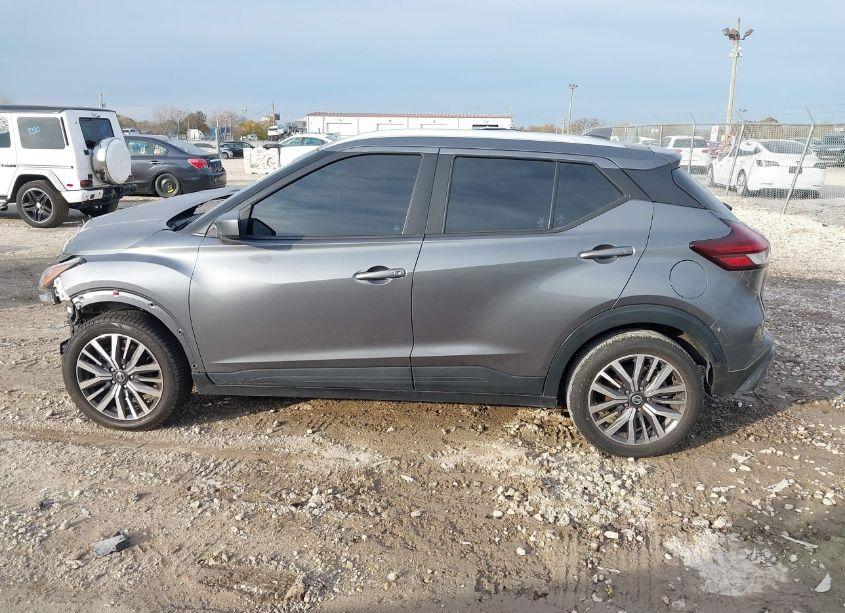 Photo 14 of 2021 Nissan Kicks SV XTRONIC CVT (VIN 3N1CP5CV0ML483630)