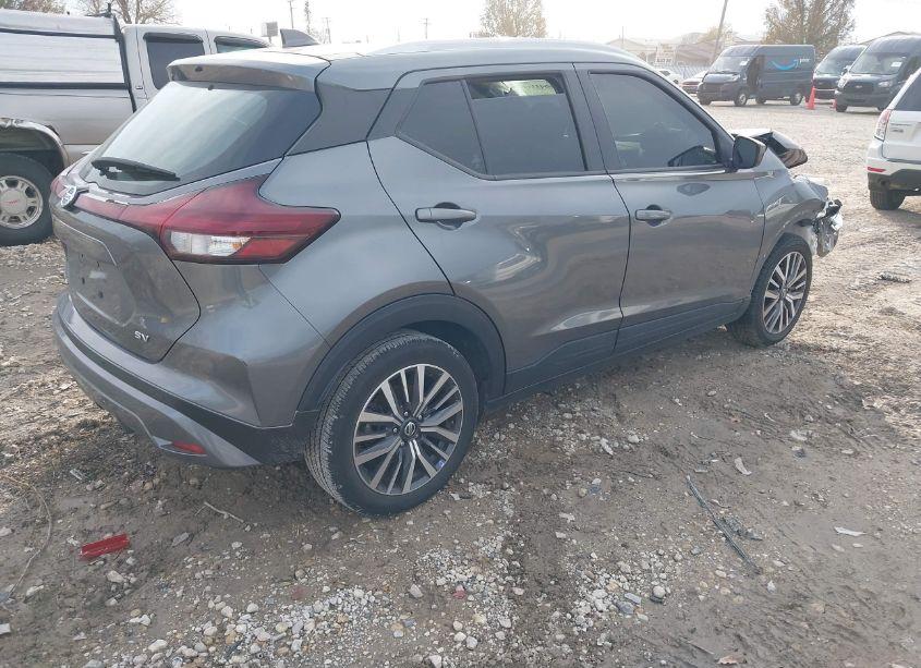 Photo 4 of 2021 Nissan Kicks SV XTRONIC CVT (VIN 3N1CP5CV0ML483630)