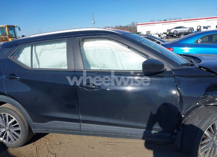 Photo 12 of 2021 Nissan Kicks SV XTRONIC CVT (VIN 3N1CP5CV0ML513211)