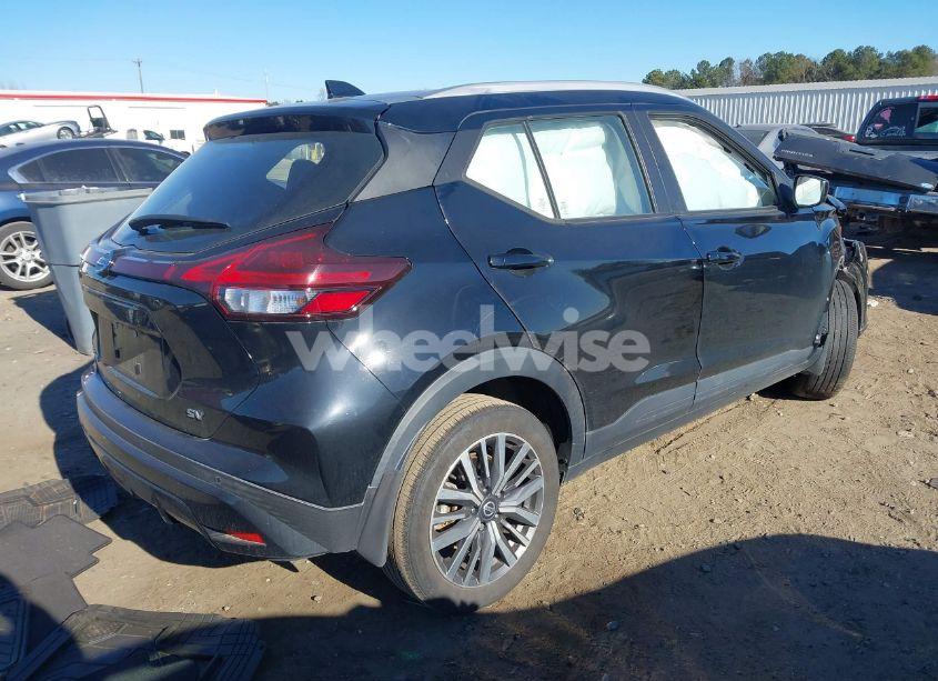 Photo 4 of 2021 Nissan Kicks SV XTRONIC CVT (VIN 3N1CP5CV0ML513211)
