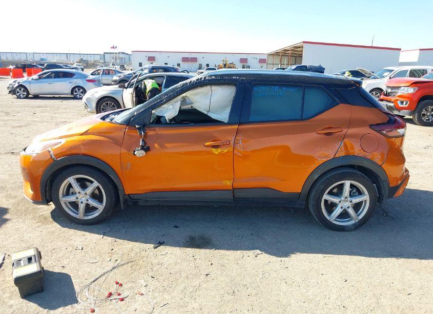 Photo 14 of 2021 Nissan Kicks SV XTRONIC CVT (VIN 3N1CP5CV0ML517789)