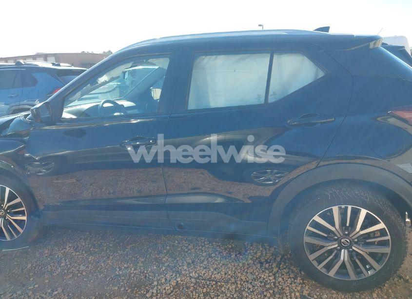 Photo 14 of 2021 Nissan Kicks SV XTRONIC CVT (VIN 3N1CP5CV0ML526153)