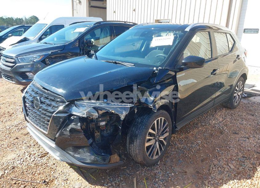 Photo 2 of 2021 Nissan Kicks SV XTRONIC CVT (VIN 3N1CP5CV0ML526153)