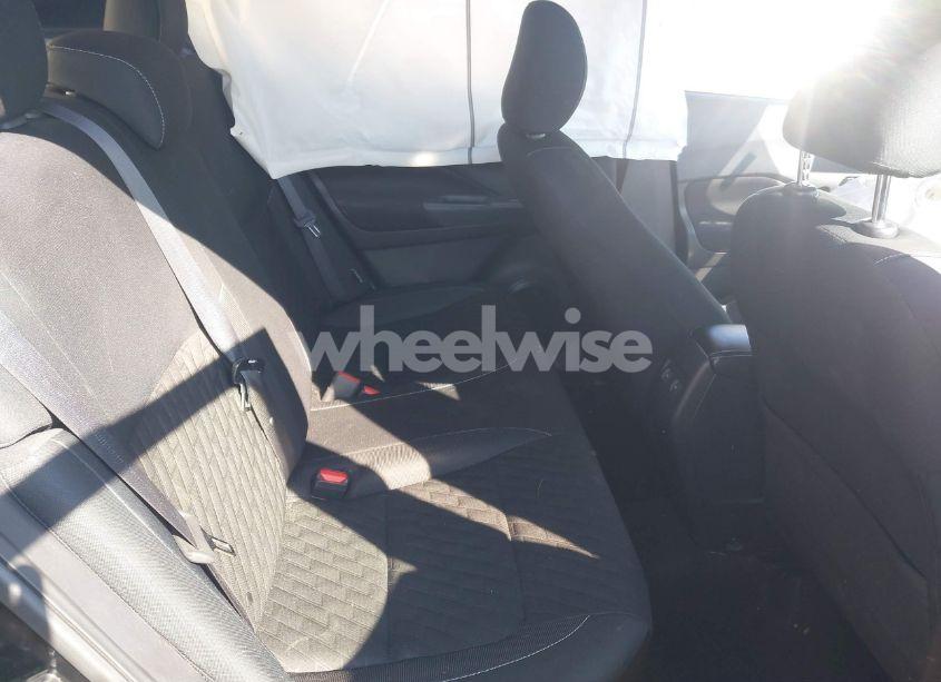 Photo 8 of 2021 Nissan Kicks SV XTRONIC CVT (VIN 3N1CP5CV0ML526153)