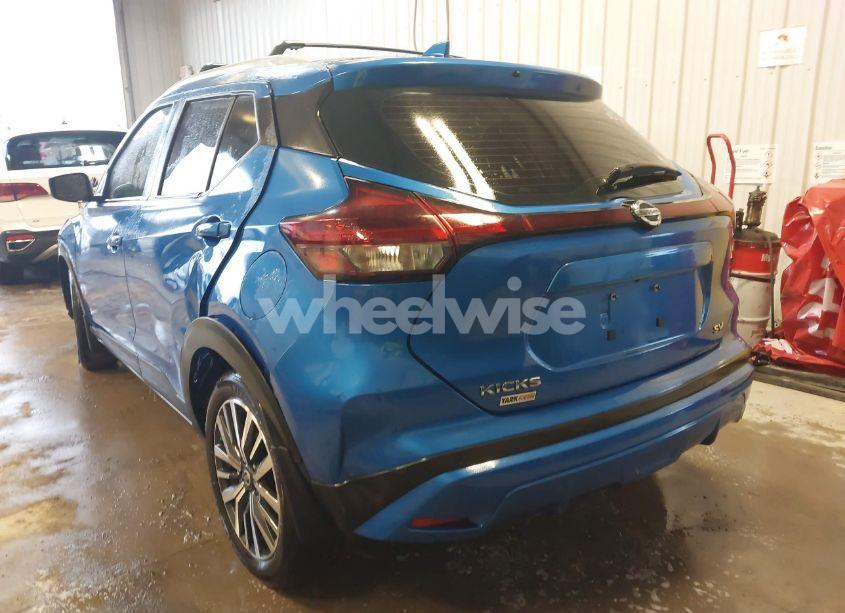 Photo 3 of 2021 Nissan Kicks SV XTRONIC CVT (VIN 3N1CP5CV0ML546936)