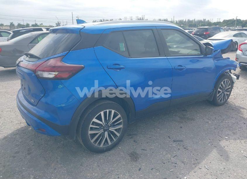 Photo 4 of 2022 Nissan Kicks SV XTRONIC CVT (VIN 3N1CP5CV0NL481099)