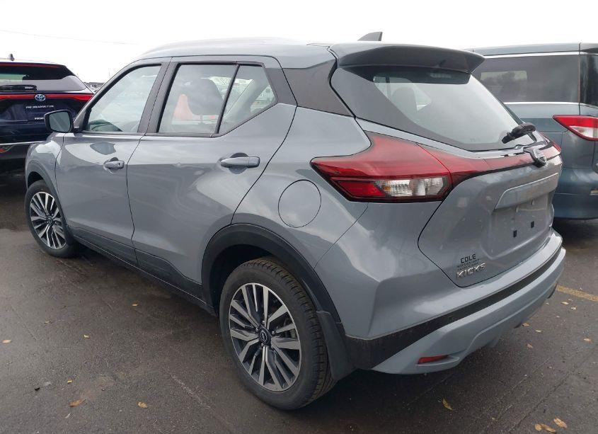 Photo 3 of 2022 Nissan Kicks SV XTRONIC CVT (VIN 3N1CP5CV0NL499778)