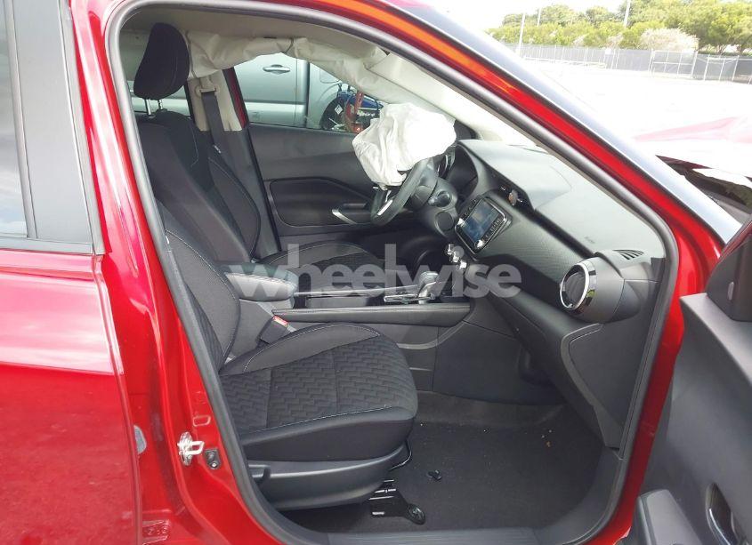 Photo 5 of 2023 Nissan Kicks SV XTRONIC CVT (VIN 3N1CP5CV0PL476195)