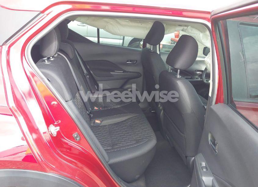 Photo 8 of 2023 Nissan Kicks SV XTRONIC CVT (VIN 3N1CP5CV0PL476195)