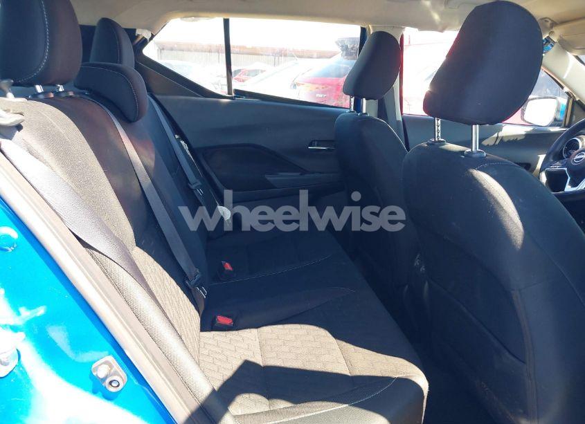 Photo 8 of 2023 Nissan Kicks SV XTRONIC CVT (VIN 3N1CP5CV0PL558539)