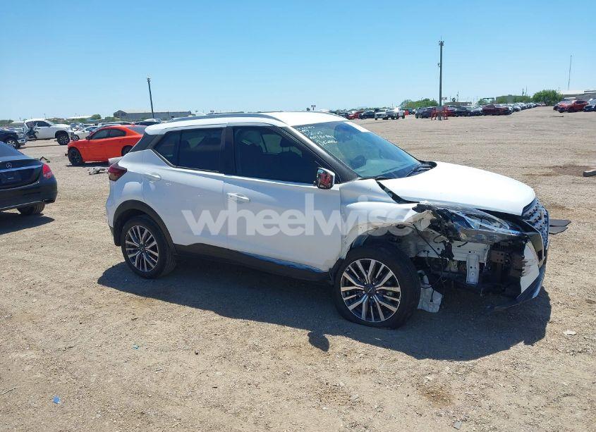 2024 Nissan Kicks SV XTRONIC CVT (VIN 3N1CP5CV0RL482954) main photo