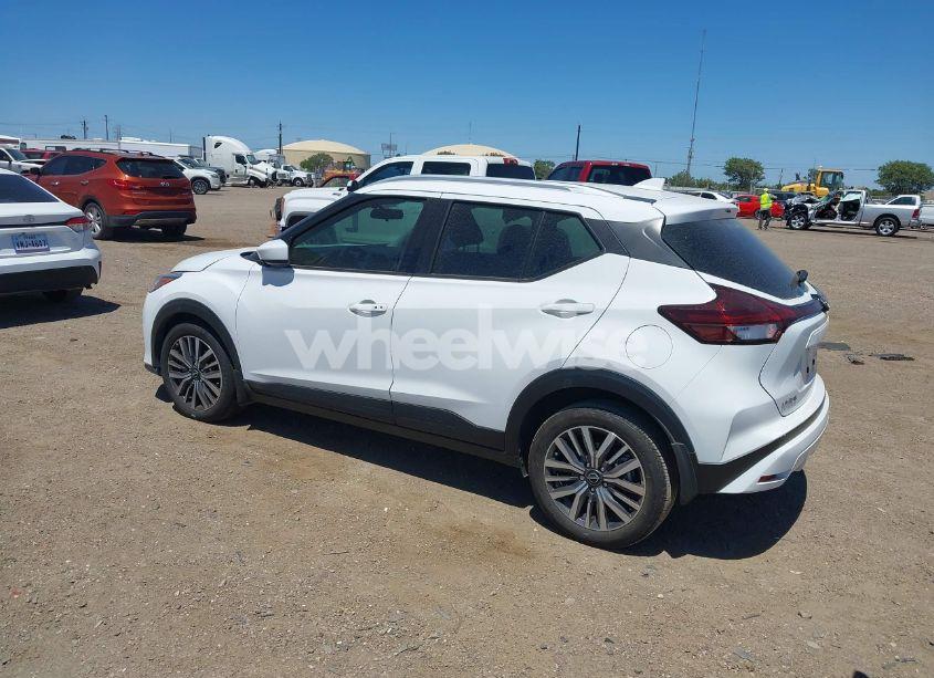 Photo 3 of 2024 Nissan Kicks SV XTRONIC CVT (VIN 3N1CP5CV0RL482954)