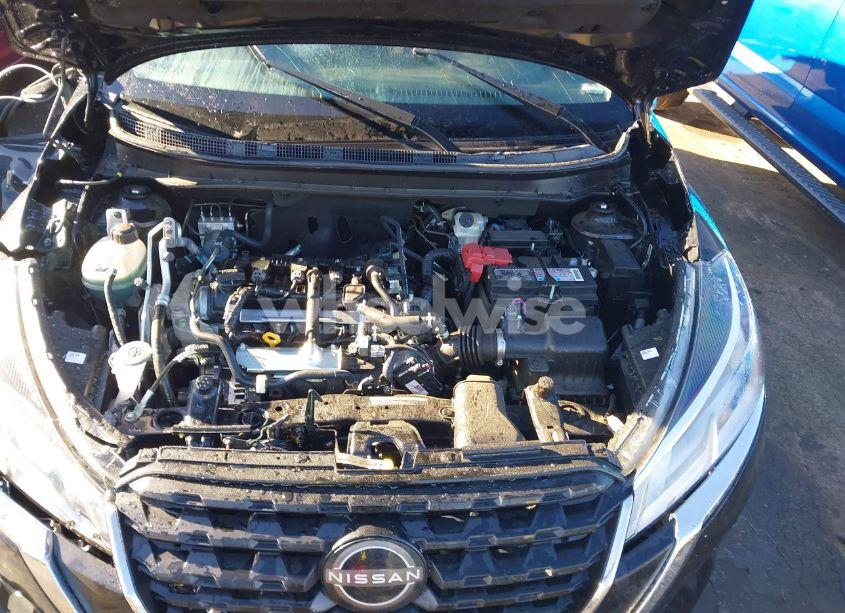 Photo 10 of 2024 Nissan Kicks SV XTRONIC CVT (VIN 3N1CP5CV0RL516682)