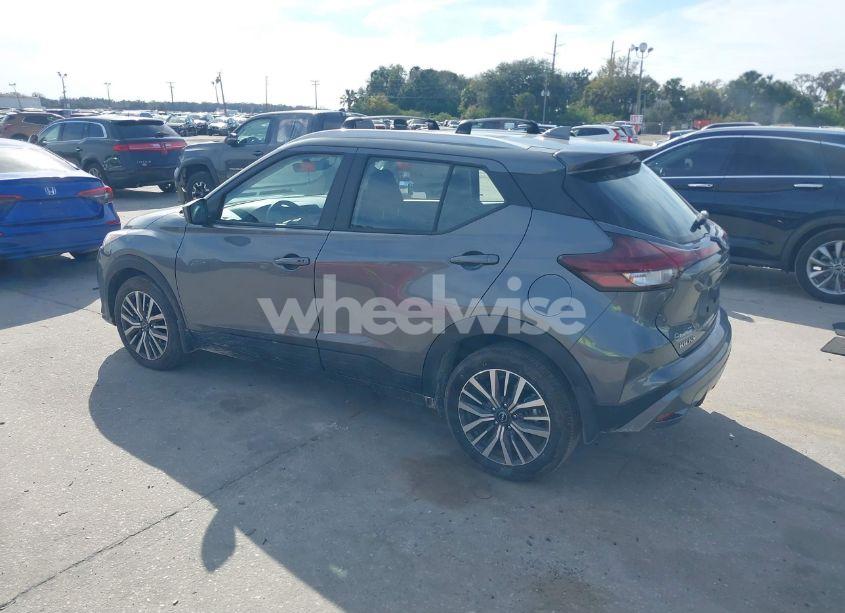Photo 3 of 2024 Nissan Kicks SV XTRONIC CVT (VIN 3N1CP5CV0RL528296)