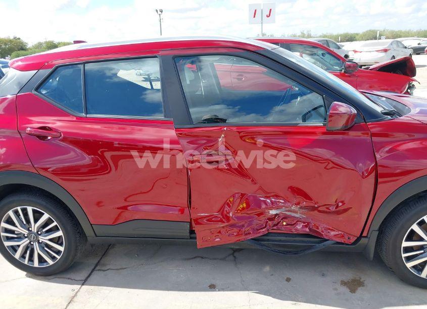 Photo 13 of 2024 Nissan Kicks SV XTRONIC CVT (VIN 3N1CP5CV0RL543512)