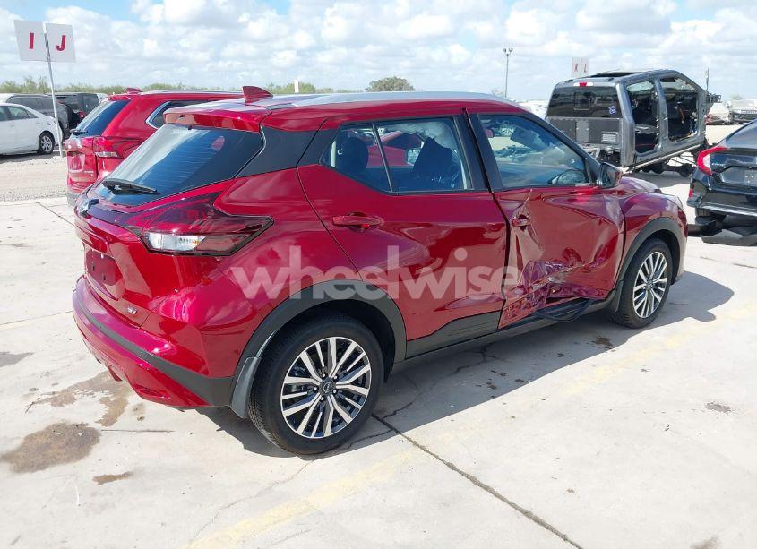Photo 4 of 2024 Nissan Kicks SV XTRONIC CVT (VIN 3N1CP5CV0RL543512)