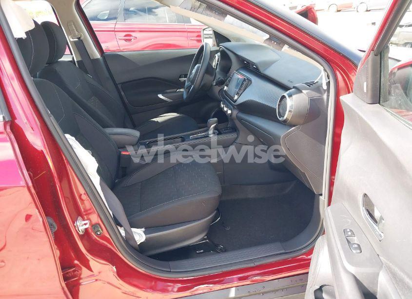 Photo 5 of 2024 Nissan Kicks SV XTRONIC CVT (VIN 3N1CP5CV0RL543512)