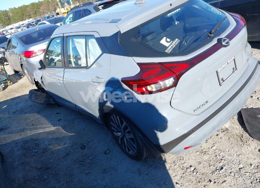 Photo 3 of 2024 Nissan Kicks SV XTRONIC CVT (VIN 3N1CP5CV0RL552243)