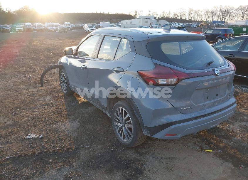 Photo 3 of 2021 Nissan Kicks SV XTRONIC CVT (VIN 3N1CP5CV1ML534035)