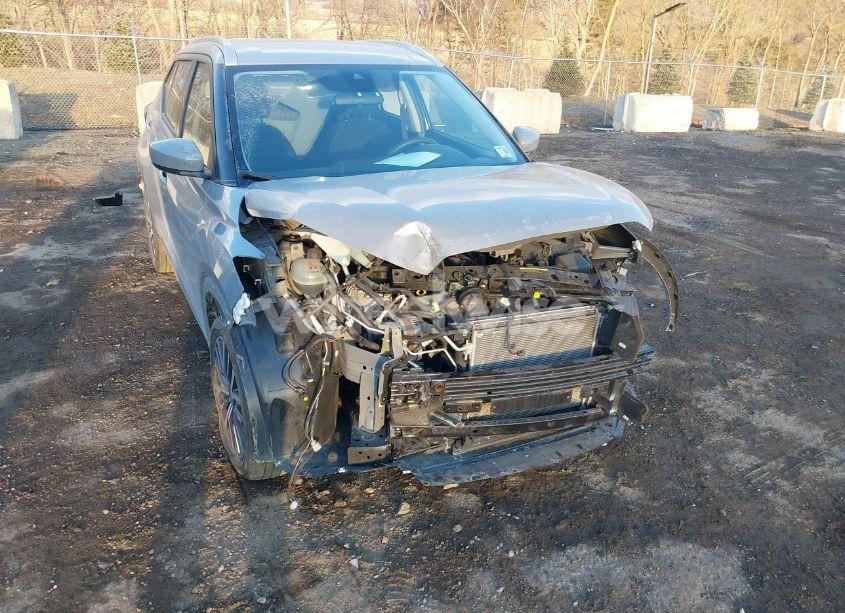 Photo 6 of 2021 Nissan Kicks SV XTRONIC CVT (VIN 3N1CP5CV1ML534035)