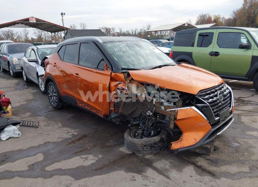 2021 Nissan Kicks SV (VIN 3N1CP5CV1ML559324) main photo