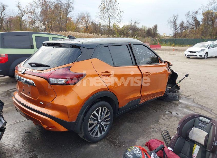 Photo 4 of 2021 Nissan Kicks SV (VIN 3N1CP5CV1ML559324)