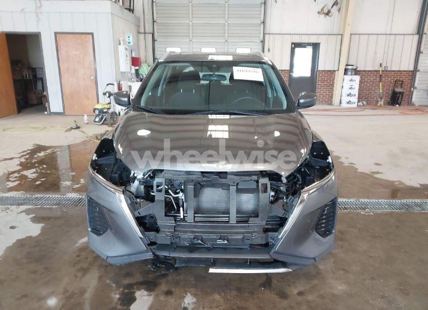 Photo 13 of 2022 Nissan Kicks SV XTRONIC CVT (VIN 3N1CP5CV1NL502543)