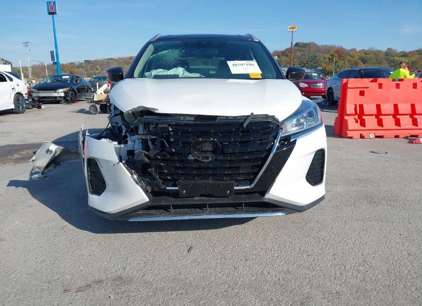 Photo 12 of 2024 Nissan Kicks SV XTRONIC CVT (VIN 3N1CP5CV1RL479643)