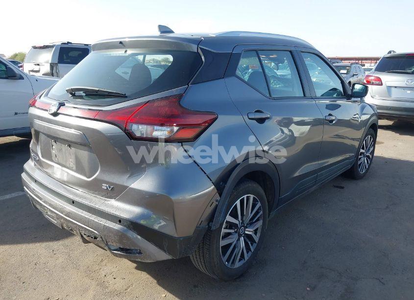 Photo 4 of 2021 Nissan Kicks SV XTRONIC CVT (VIN 3N1CP5CV2ML477506)