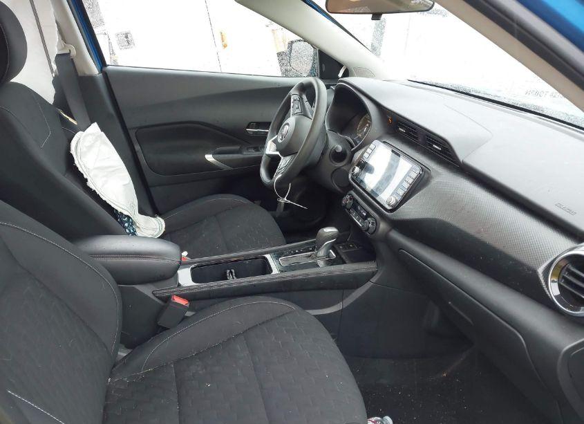 Photo 5 of 2021 Nissan Kicks SV XTRONIC CVT (VIN 3N1CP5CV2ML492023)