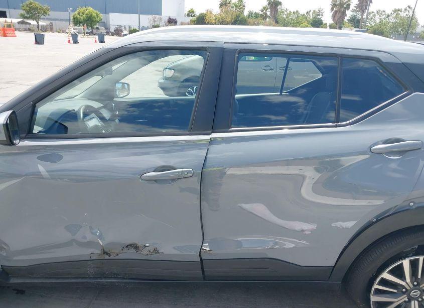 Photo 14 of 2021 Nissan Kicks SV XTRONIC CVT (VIN 3N1CP5CV2ML514666)