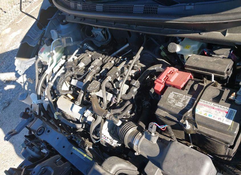 Photo 10 of 2021 Nissan Kicks SV XTRONIC CVT (VIN 3N1CP5CV2ML533010)