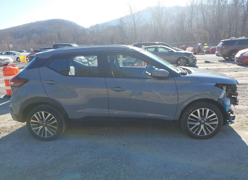 Photo 14 of 2021 Nissan Kicks SV XTRONIC CVT (VIN 3N1CP5CV2ML533010)