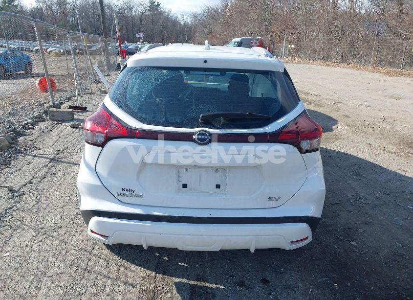 Photo 16 of 2022 Nissan Kicks SV XTRONIC CVT (VIN 3N1CP5CV2NL485171)