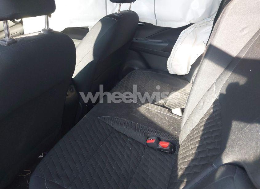 Photo 8 of 2022 Nissan Kicks SV XTRONIC CVT (VIN 3N1CP5CV2NL485171)