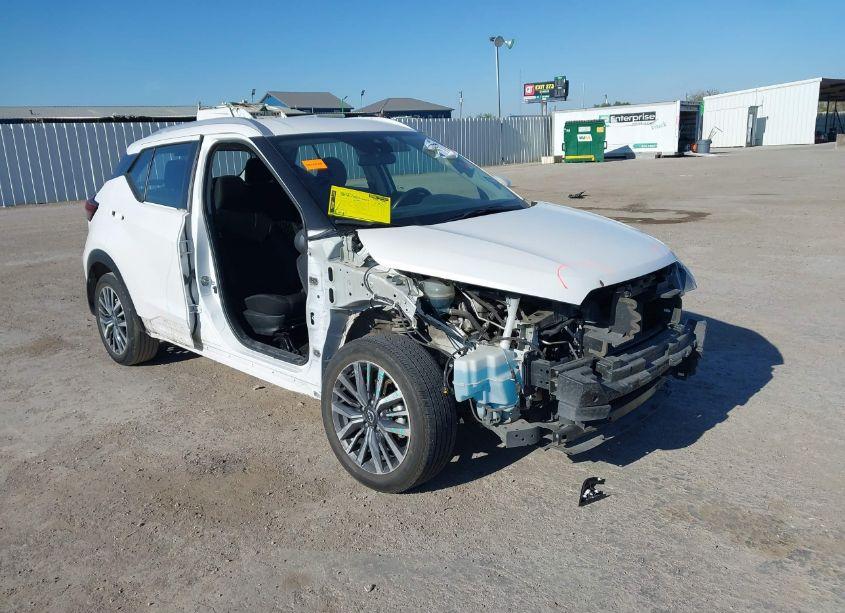 2023 Nissan Kicks SV XTRONIC CVT (VIN 3N1CP5CV2PL468602) main photo