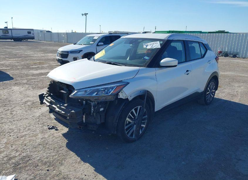 Photo 2 of 2023 Nissan Kicks SV XTRONIC CVT (VIN 3N1CP5CV2PL468602)