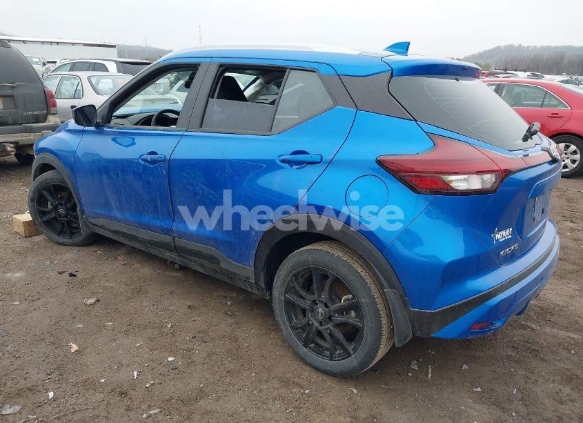 Photo 3 of 2023 Nissan Kicks SV XTRONIC CVT (VIN 3N1CP5CV2PL486890)