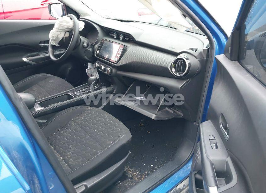 Photo 5 of 2023 Nissan Kicks SV XTRONIC CVT (VIN 3N1CP5CV2PL486890)