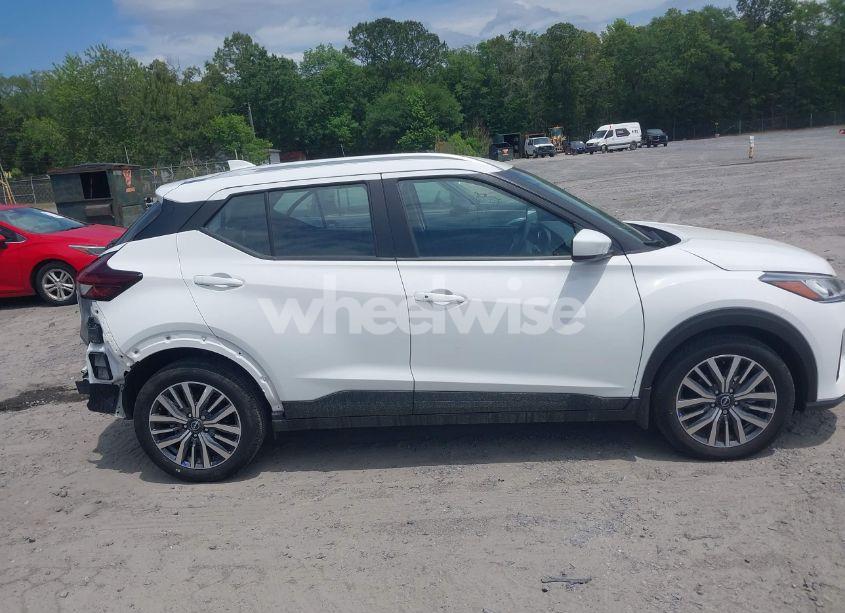 Photo 13 of 2024 Nissan Kicks SV XTRONIC CVT (VIN 3N1CP5CV2RL470207)