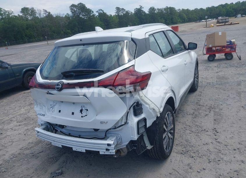 Photo 4 of 2024 Nissan Kicks SV XTRONIC CVT (VIN 3N1CP5CV2RL470207)