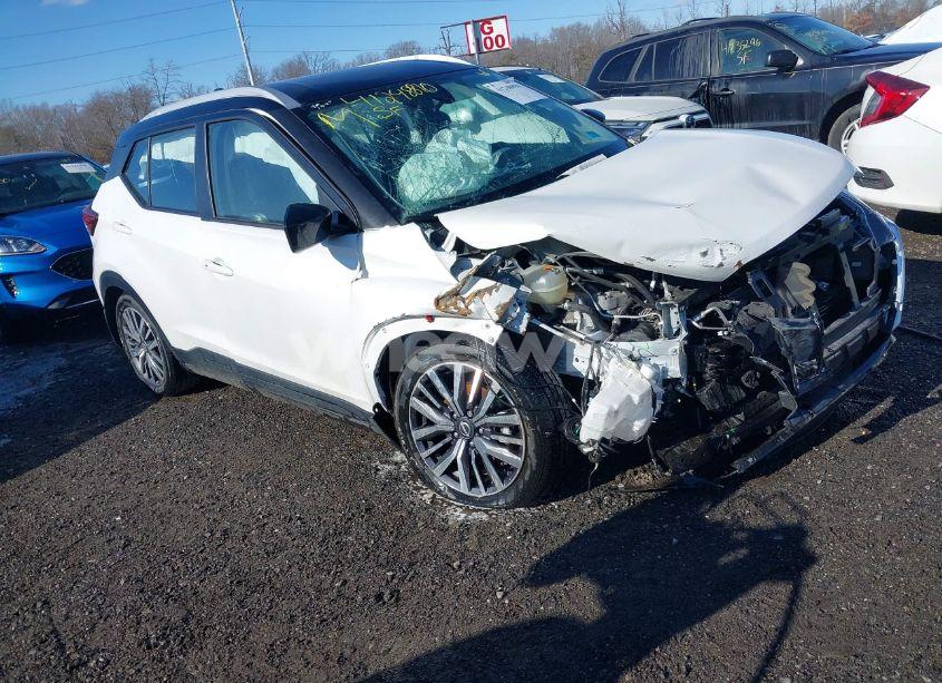 2024 Nissan Kicks SV XTRONIC CVT (VIN 3N1CP5CV2RL519213) main photo