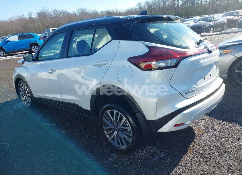 Photo 3 of 2024 Nissan Kicks SV XTRONIC CVT (VIN 3N1CP5CV2RL519213)