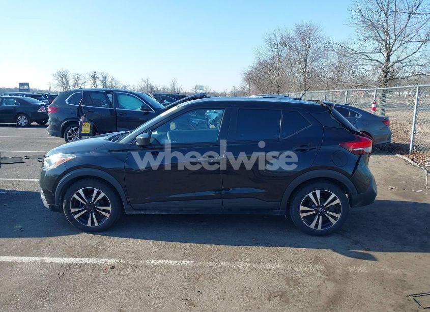Photo 14 of 2020 Nissan Kicks SV XTRONIC CVT (VIN 3N1CP5CV3LL479599)