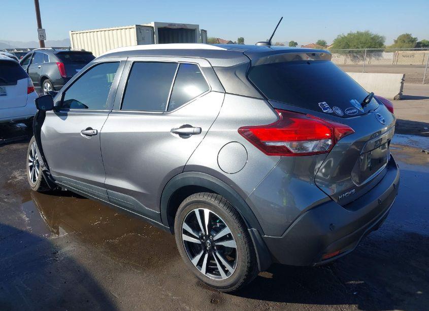 Photo 3 of 2020 Nissan Kicks SV XTRONIC CVT (VIN 3N1CP5CV3LL489338)