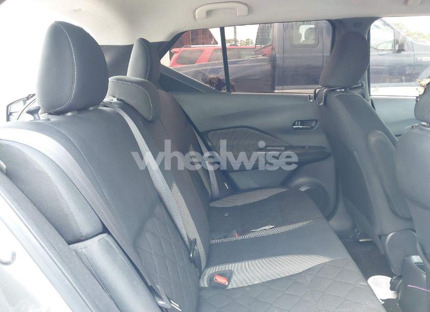 Photo 8 of 2020 Nissan Kicks SV XTRONIC CVT (VIN 3N1CP5CV3LL508714)