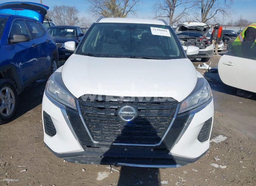 Photo 13 of 2021 Nissan Kicks SV XTRONIC CVT (VIN 3N1CP5CV3ML484500)